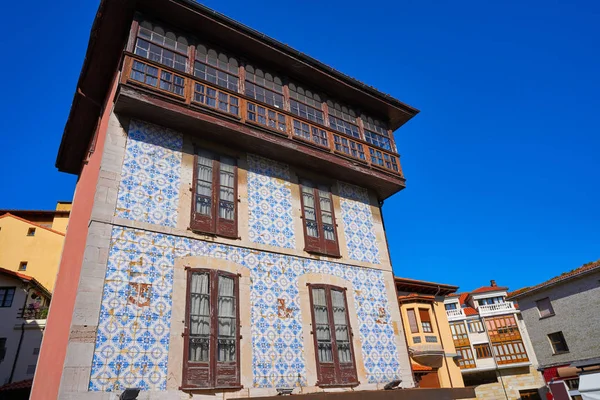 Llanes Fachadas Aldeia Astúrias Espanha — Fotografia de Stock