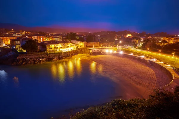 Llanes Playa Del Sablon Plaża Zachód Słońca Asturias Hiszpania — Zdjęcie stockowe