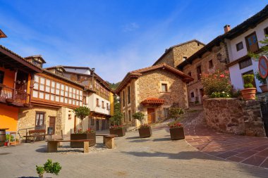 Potes köyü cepheler: Cantabria, İspanya