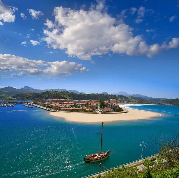 Vista Aérea Del Pueblo Ribadesella Asturias España —  Fotos de Stock