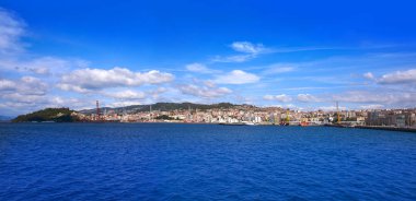 Vigo liman manzarası görünümü Galicia İspanya denizden