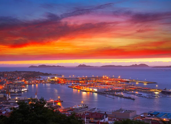 Vigo Skyline Και Λιμάνι Ηλιοβασίλεμα Στην Γαλικία Της Ισπανίας — Φωτογραφία Αρχείου