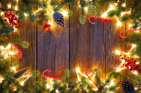 Natale Stelle Incandescenti Abete Sfondo Legno Vintage Copia Spazio — Foto Stock