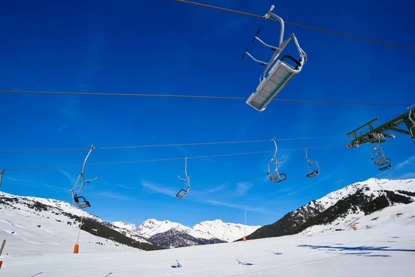 Baqueira Beret Katalonii Lerida Narciarski Miejscu Dolinie Aran Pireneje Hiszpania — Zdjęcie stockowe