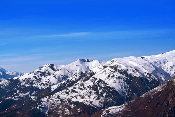 스페인 피레네 산맥의 계곡에서 Lerida 카탈로니아 스키장 Baqueira — 스톡 사진