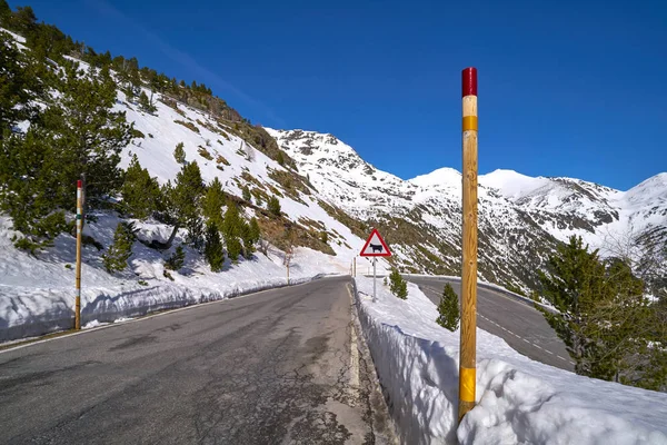 Ordino Arcalis Carretera Estación Esquí Andorra Los Pirineos —  Fotos de Stock