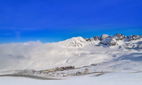 Andora Pas Casa Resort Sektorze Grandvalira Górach Pireneje — Zdjęcie stockowe