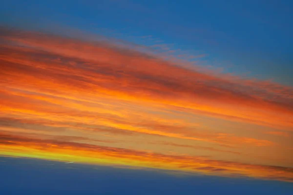 Tramonto Nuvole Cielo Sfondo Arancione Blu — Foto Stock