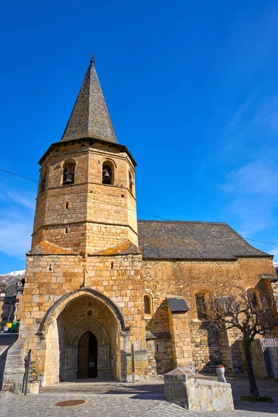 Aldeia Igreja Gausac Perto Viella Vielha Lerida Catalunha — Fotografia de Stock