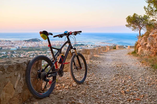Denia Alicante Desde Montgo Con Bicicleta Mtb Mountain Bike Camino —  Fotos de Stock