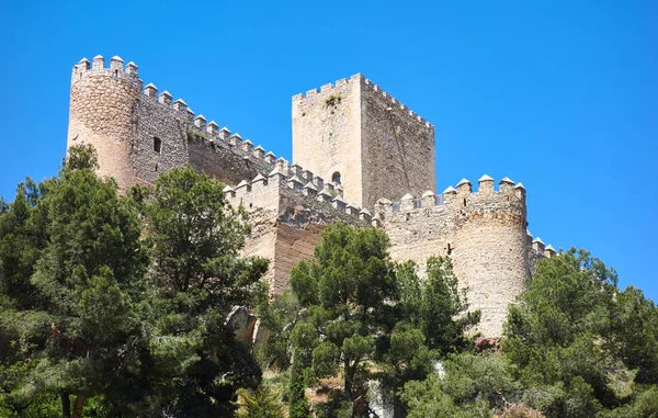 阿尔曼萨城堡在西班牙的阿尔巴塞特在卡斯蒂利亚拉曼查省 — 图库照片