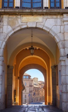 Toledo Zocodover arch Kastilya La Mancha, İspanya