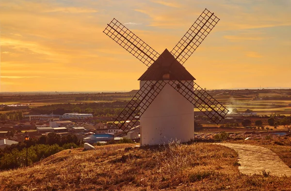 Mota Del Cuervo Windmills Cuenca Castile Mancha Spain — Stock Photo, Image