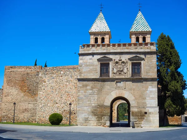 Toledo Puerta Bisagra Castela Mancha Espanha — Fotografia de Stock