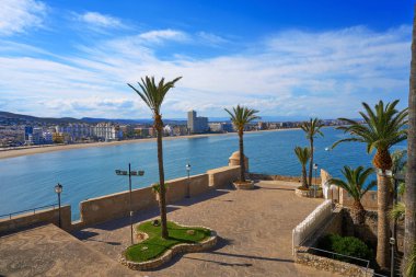 Castellon, İspanya Akdeniz şehir merkezinde Peniscola eski köy