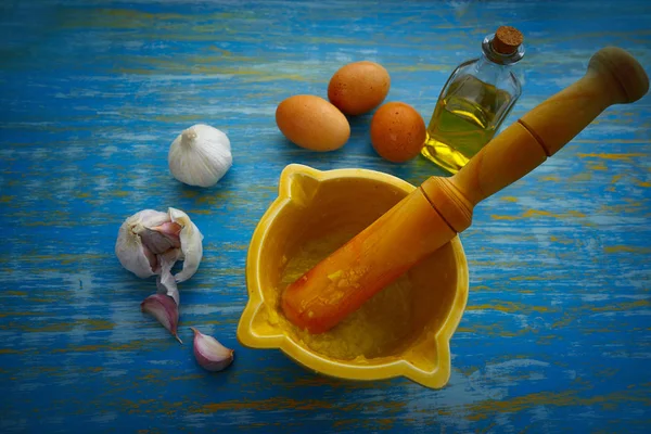 ajoaceite garlic and oil mediterramenan sauce with egg yolk