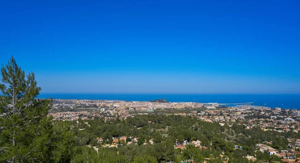 Vista Aérea Del Pueblo Denia Desde Pista Camino Colonia Alicante — Foto de Stock