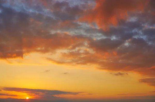 Céu Por Sol Nuvens Laranja Azul Cores — Fotografia de Stock