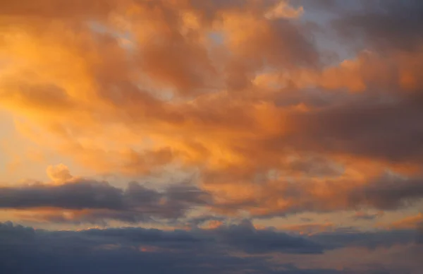 Céu Por Sol Nuvens Laranja Azul Cores — Fotografia de Stock