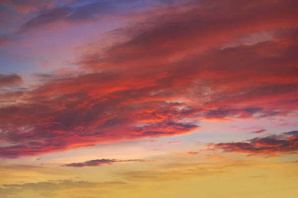 Puesta Sol Cielo Nubes Naranja Azul Colores — Foto de Stock