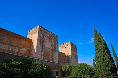 Andalusia, İspanya Granada'da Alhambra Alcazaba