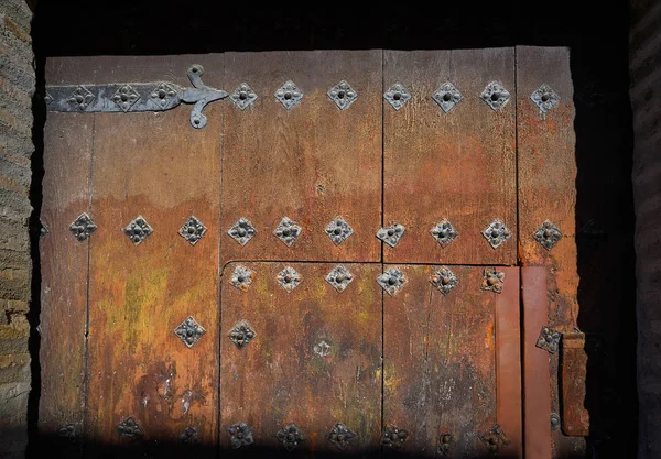Παλιά Πόρτα Albaicin Της Γρανάδα Της Ανδαλουσίας Στην Μουσουλμανική Ισπανία — Φωτογραφία Αρχείου