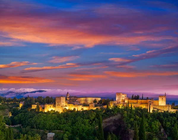 Alhambra Naplemente Albaicin Granada Spanyolország Nézetben — Stock Fotó