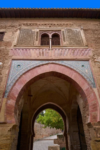 Alhambra Boog Puerta Del Vino Granada Van Spanje Wijn Moslim — Stockfoto