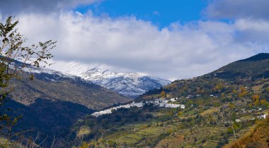 Granada İspanya'nın Sierra Nevada yakın köyde Alpujarras Capileira