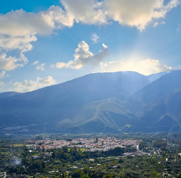 Endülüs İspanya'nın Granada Alpujarras Orgiva Köyü