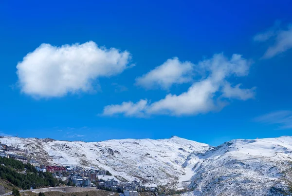 Skidorten Sierra Nevada Village Och Snö Granada Spanien — Stockfoto