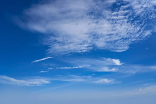 Blauwe Hemel Zomer Met Witte Wolken Achtergrond — Stockfoto