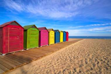 San Juan, Alicante beach playa adlı Costa blanca, İspanya renkli evler