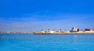 Santa Pola bağlantı noktası ve manzarası Alicante, İspanya