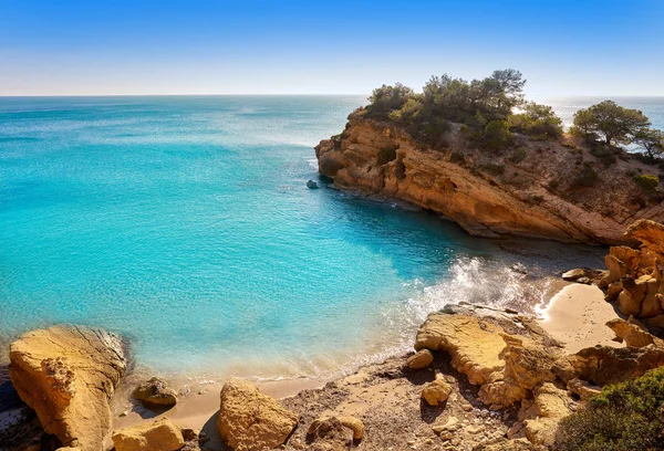 Ametlla l 'ametlla de mar beach illot — Stockfoto