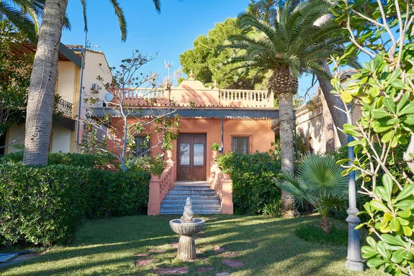 Villa Isabel herritage houses Benicassim — Stock Photo, Image