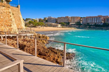 Tarragona 'daki Salou Platja Capellan plajı.