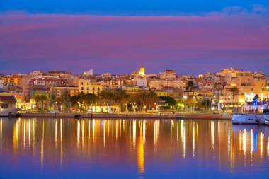 Tarragona bağlantı noktası günbatımı, İspanya