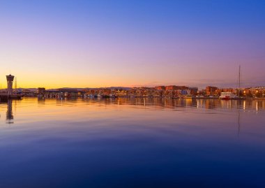 Tarragona bağlantı noktası günbatımı, İspanya