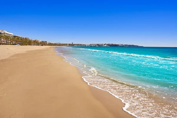 Tarragona 'daki Salou plajı Poniente