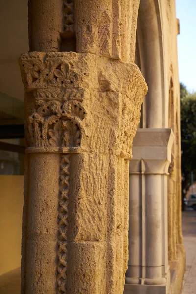 Santa Tecla ziekenhuis in de kolom oud Tarragona — Stockfoto