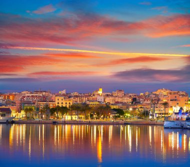 Tarragona bağlantı noktası günbatımı, İspanya