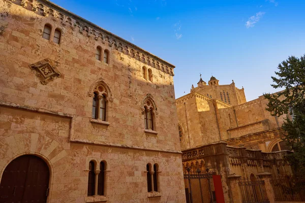 Tarragona katedrála basilica v Katalánsku — Stock fotografie
