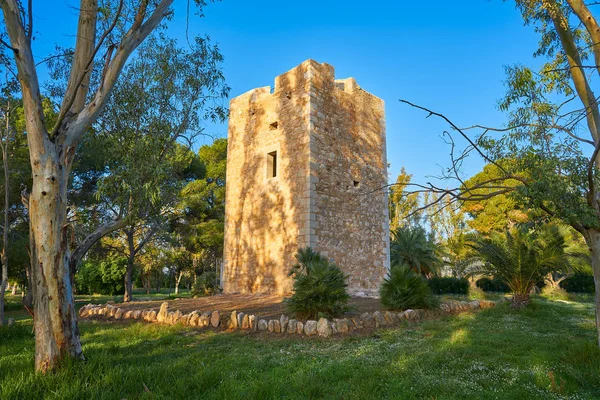 Torre la Sal Vigia Kulesi Castellon 'u terk ediyor — Stok fotoğraf