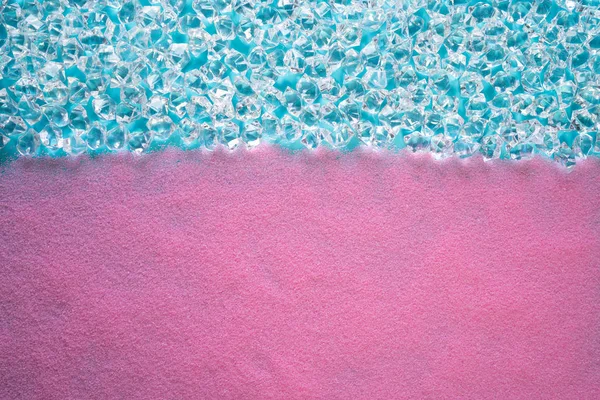 Fundo de areia rosa praia com aqua — Fotografia de Stock