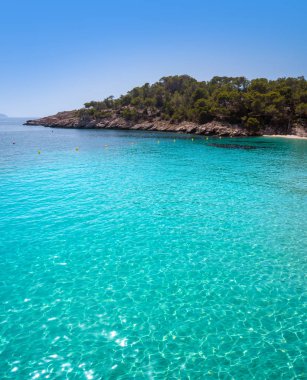Balear'da Ibiza Cala Salada ve Saladeta