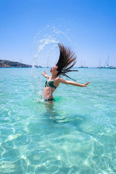 Praia de Ibiza Cala Tarida nas Ilhas Baleares — Fotografia de Stock