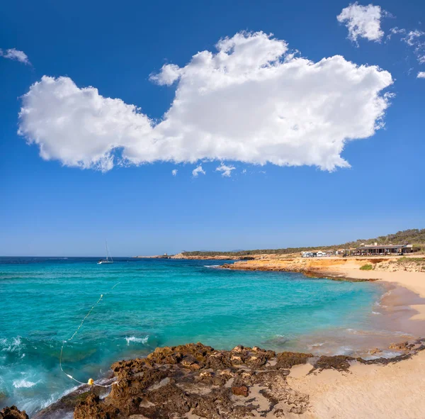 Ibiza Cala Comte conta plaj Balearics — Stok fotoğraf