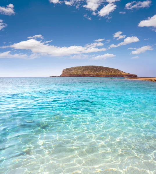 Ibiza Cala Comte conta playa Baleares — Foto de Stock