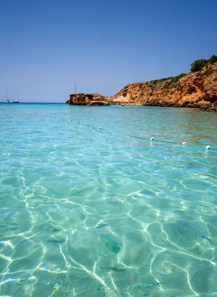 Balear Adaları Ibiza Cala Tarida plaj — Stok fotoğraf